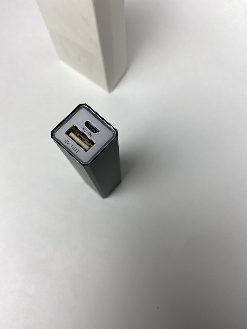 Lorde USB Power Bank *RARE* - Picture 4 of 4